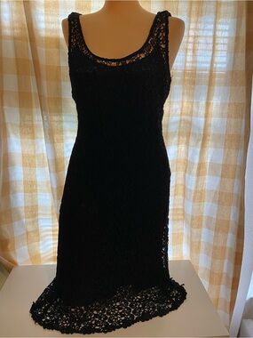 Elegant Black Crochet Midi Dress - Classic Sleeveless Style